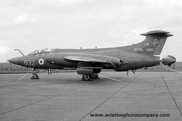Royal Navy 736 Squadron Blackburn Buccaneer S.1 8180M/XN930 (1979)
