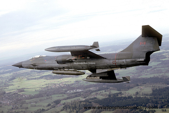 Canadian Air Force 1 CAG Lockheed F-104G Starfighter 104805 (1984)