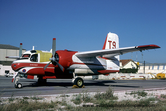 French Securite Civile Grumman S-2A F-ZBEX (1983)