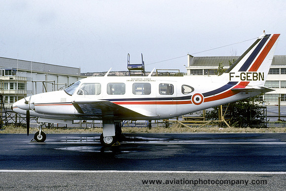French Securite Civile Piper 31 Navajo F-GEBN (1985)