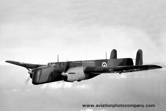 RAF AW Whitley I K7209 Air to Air