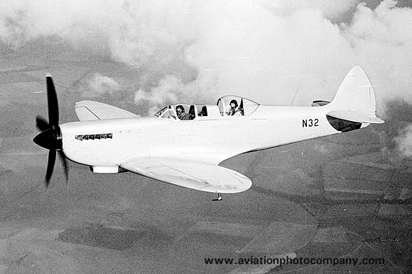 Supermarine Spitfire T.8 "N32" Air to Air