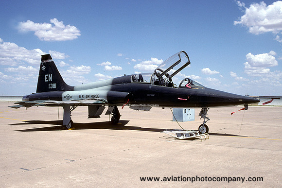 USAF 80 FTW 88 FTS Northrop T-38A Talon 65-10381/EN (2000)