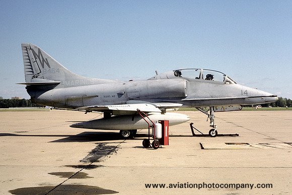 US Marines H&MS-42 Douglas TA-4J Skyhawk 158464/MW-14 (1983)