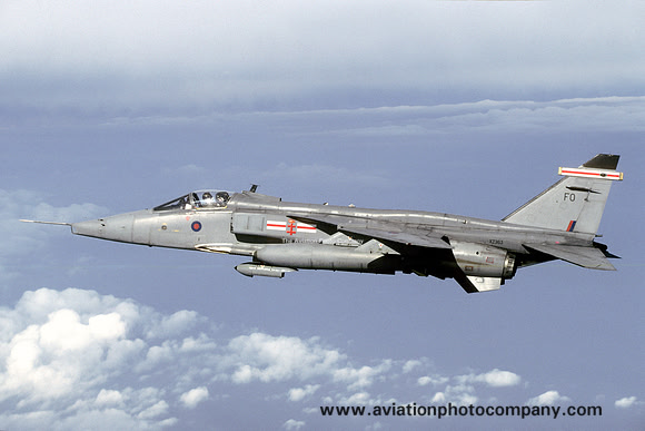 RAF 41 Squadron Sepecat Jaguar GR.3 XZ363/FO (2000)