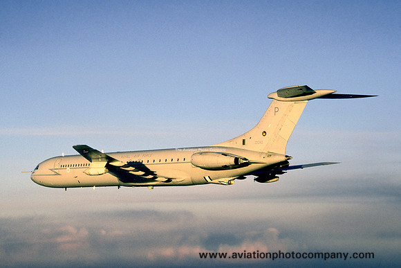 RAF 101 Squadron Vickers VC-10 K.4 ZD242/P (2000)