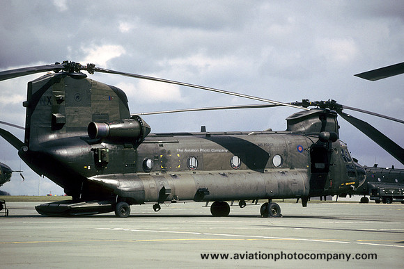 RAF 27 Squadron Boeing Chinook HC.2 ZA673/NX (2001)