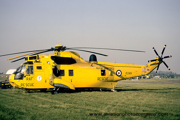 RAF 203 Squadron Westland Sea King HAR.3 ZE369 (2001)