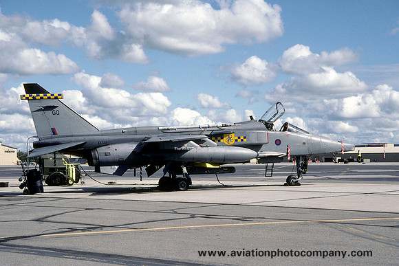 RAF 54 Squadron Sepecat Jaguar GR.3 XX723/GQ (2001)