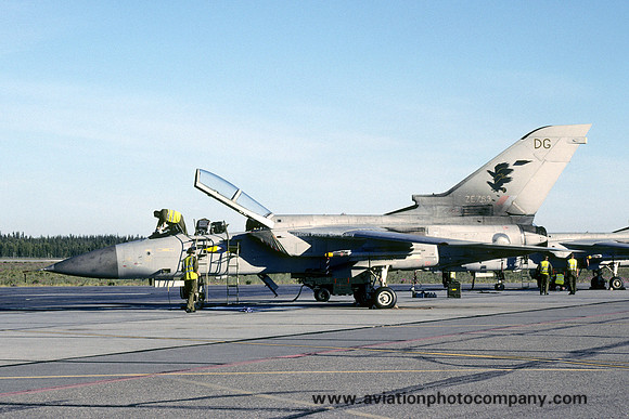 RAF 11 Squadron Panavia Tornado F.3 ZE763/DG (2001)