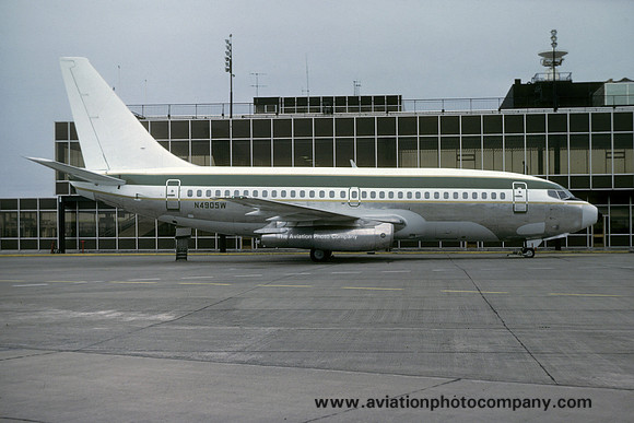 Aramco Boeing 737-210C(A) N4905W (1980)