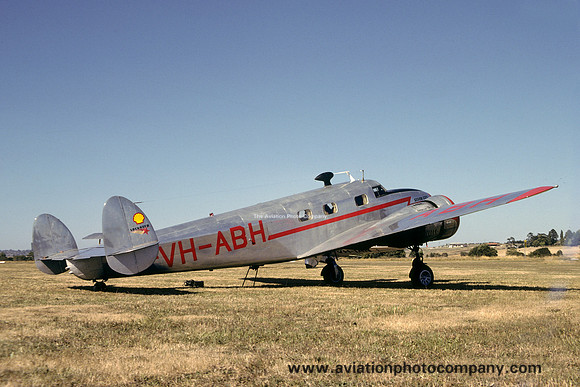 Lockheed 12 Electra Junior VH-ABH (1980)