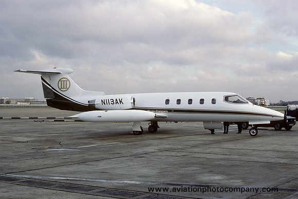 Learjet 25 N113AK (1979)