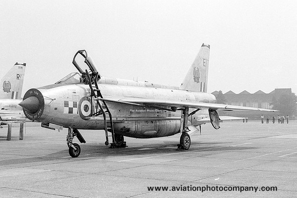 RAF 56 Squadron English Electric Lightning F.6 XS928/E at RAF Wattisham (1976)