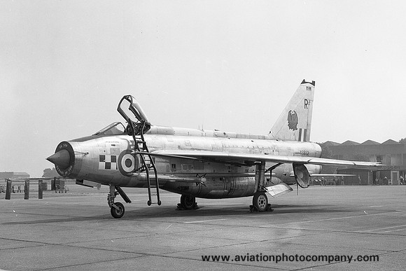 RAF 56 Squadron English Electric Lightning F.6 XS932/R at RAF Wattisham (1976)