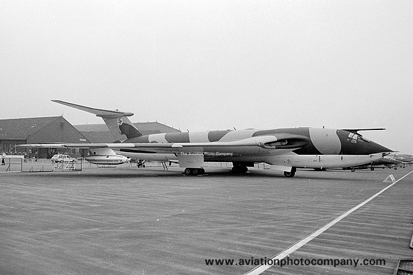 RAF 57 Squadron Handley Page Victor K.1A XH651 (1975)