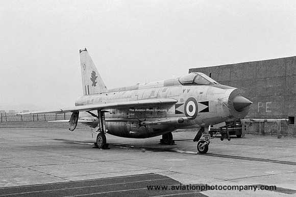 RAF 11 Squadron English Electric Lightning F.6 XR773/D (1976)