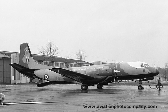 RAF 46 Squadron Avro Andover C.1 XS601 at RAF Leuchars (1972)