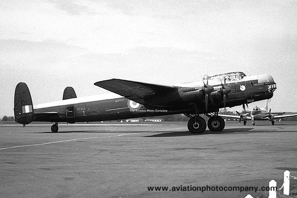 Ministry of Supply Avro Lincoln B.2 RF332 (1957)