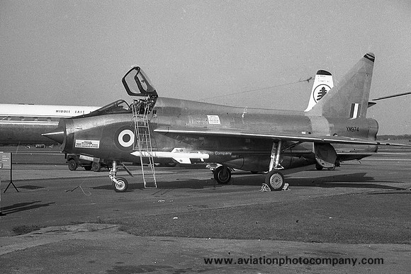 RAF English Electric Lightning T.4 XM974