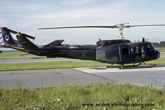 German Army HFR20 Bell/Dornier UH-1D 72+93 (1987)