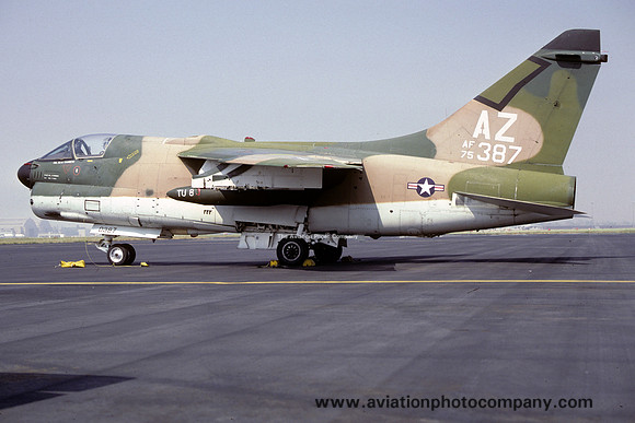 USAF Arizona ANG 152 TFTS LTV A-7D Corsair 75-0387/AZ (1980)