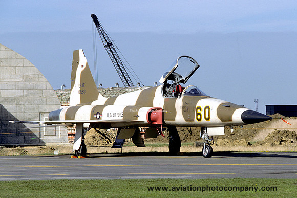 USAF 10 TRW 527 TFTAS Northrop F-5E Tiger 74-1560 (1977)