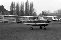Reims/Cessna F172H Skyhawk G-AWUZ