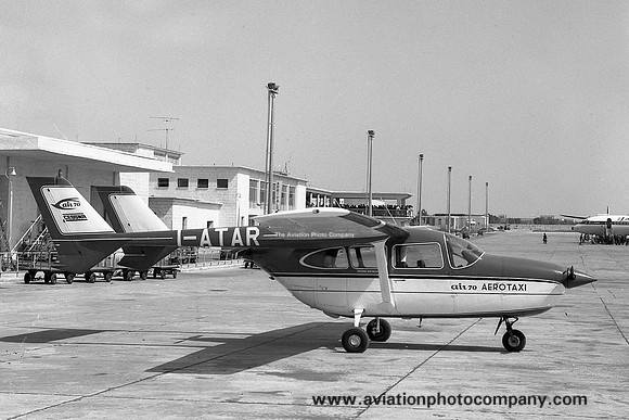 Aerotaxi Cessna 337C Super Skymaster I-ATAR at Malta Luqa