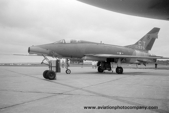 USAF Connecticut ANG 118 TFS North American F-100D Super Sabre 55-2925/CT