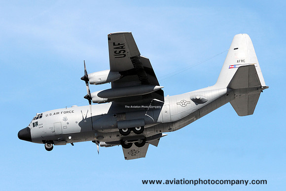 AFRC 94 AW 700 AS Lockheed C-130H Hercules 81-0629 (2012)