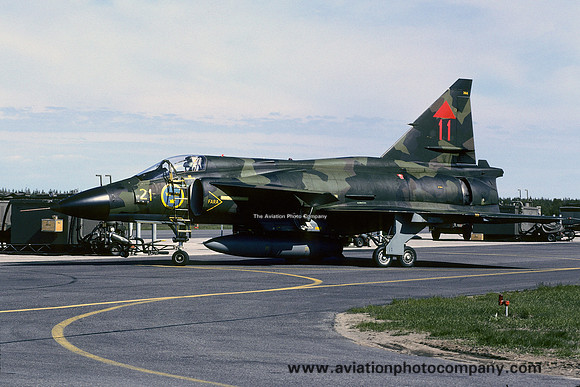Swedish Air Force F21 SAAB JA-37 Viggen 37364/11 (1991)