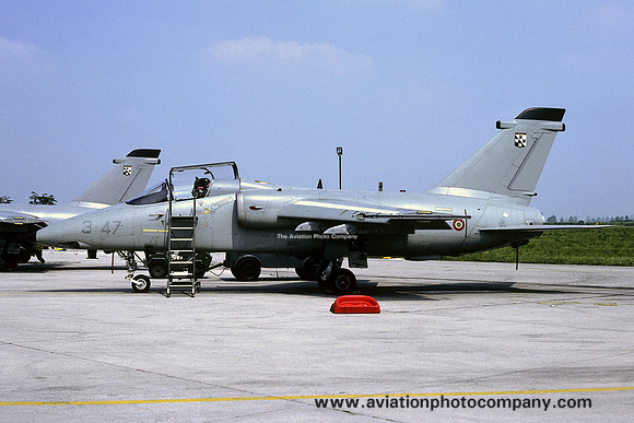 Italian Air Force 3 Stormo Aeritalia AMX MM7121/3-47 (1991)