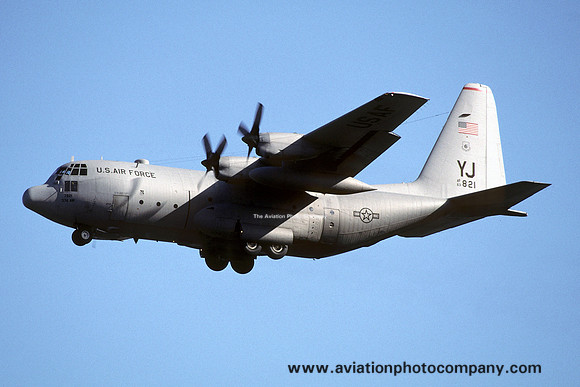 USAF 374 AW 36 AS Lockheed C-130E Hercules 63-7821/YJ (2003)