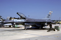 USAF 363 TFW 17 TFS GD F-16A Fighting Falcon 80-0495/SW (1984)