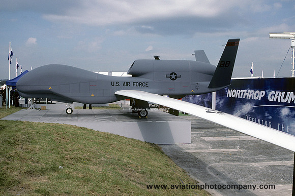 USAF Ryan Aeronautical RQ-4B Global Hawk at Farnborough (2004)