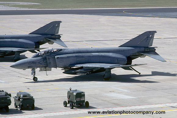 US Navy VF-202 McDonnell F-4S Phantom 153833/AF-206 (1985)