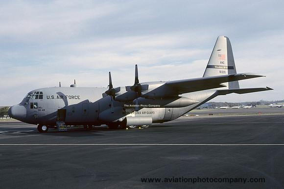 USAF West Virginia ANG 130 AS Lockheed C-130H Hercules 88-1305 at Prestwick (2003)