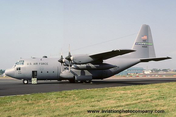 USAF 43 AW Lockheed C-130E Hercules 64-0525 at Prestwick (2003)