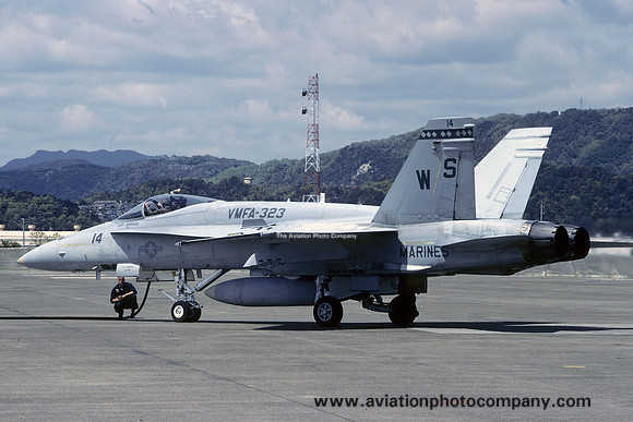 US Marines VMFA-323 McDonnell Douglas F/A-18A Hornet 163128/WS-14 (1990)