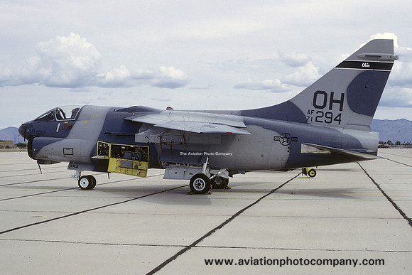 USAF Ohio ANG 166 TFS LTV A-7D Corsair 71-0294/OH (1992)