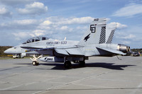 US Marines VMFA(AW)-533 McDonnell Douglas F/A-18D Hornet 164735/ED-412 (1995)