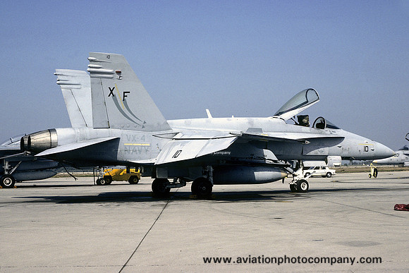 US Navy VX-4 McDonnell Douglas F/A-18C Hornet 164629/XF-10 (1992)