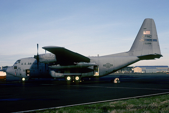USAF AFRC 328 AS Lockheed C-130H Hercules 92-3288 at Prestwick (2003)