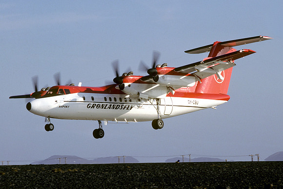 Gronlandsfly DHC-7-100 OY-CBU (1980)