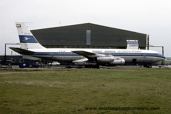 Kuwait Airways (leased from British Midland) Boeing 707-321 G-AYXR at East Midlands (1978)