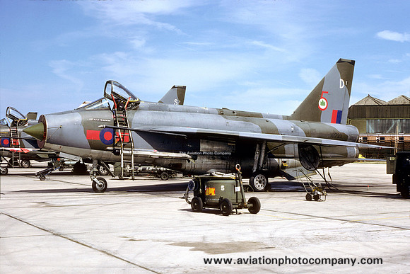 RAF 5 Squadron English Electric Lightning F.6 XR723/D (1977)