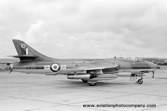 RAF 229 OCU 79 Squadron Hawker Hunter F.6 XJ637/10 (1969)