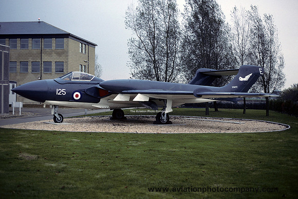 Royal Navy De Havilland Sea Vixen FAW. XN692/E-125 (1988)