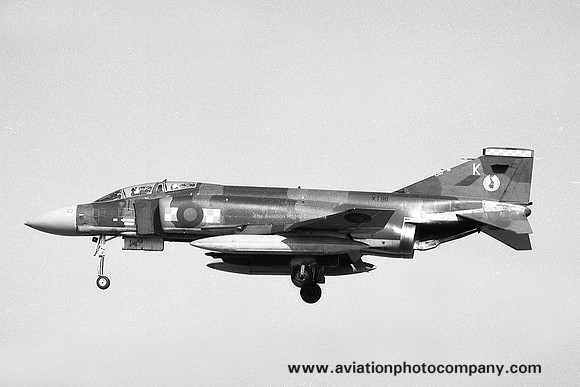 RAF 19 Squadron McDonnell F-4M Phantom FGR.2 XT911/K (1983)
